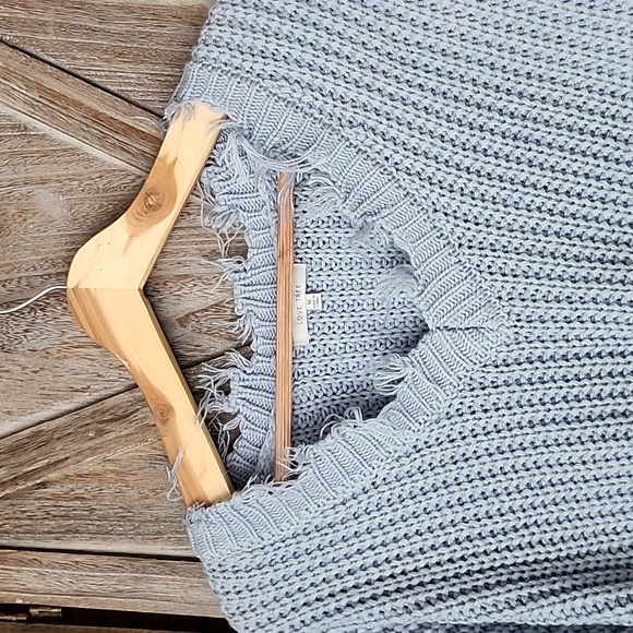 Love Tree Ladies Sweater - Picture 2 of 4